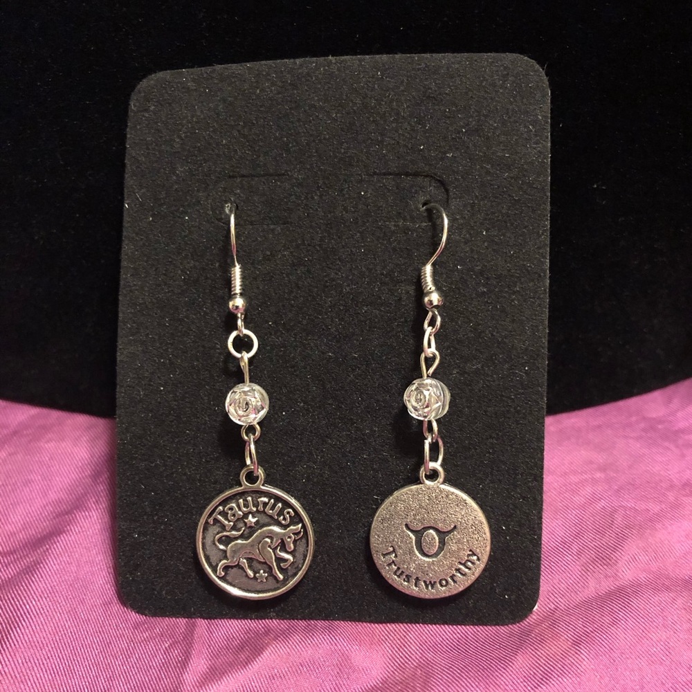ZODIAC CHARM EARRINGS TAURUS TRUSTWORTHY